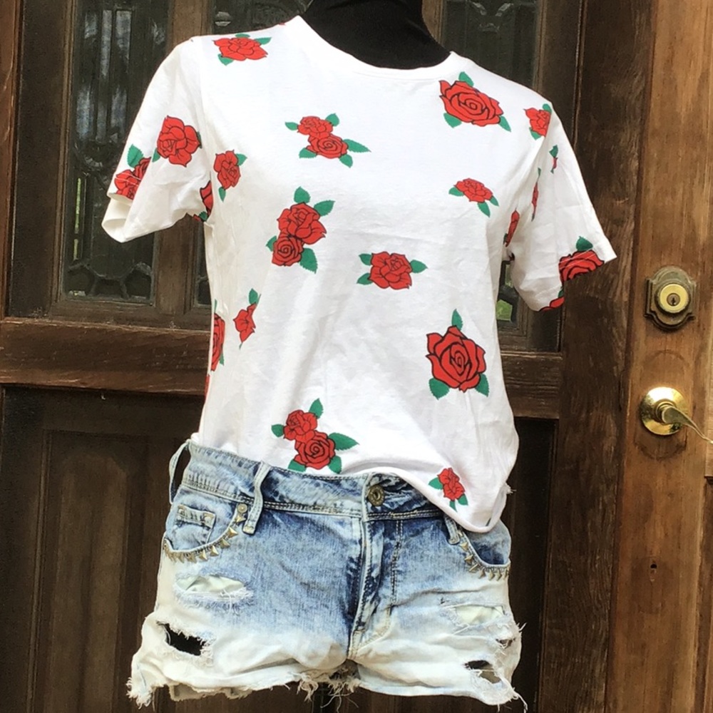 Set Shorts and T-shirt is new